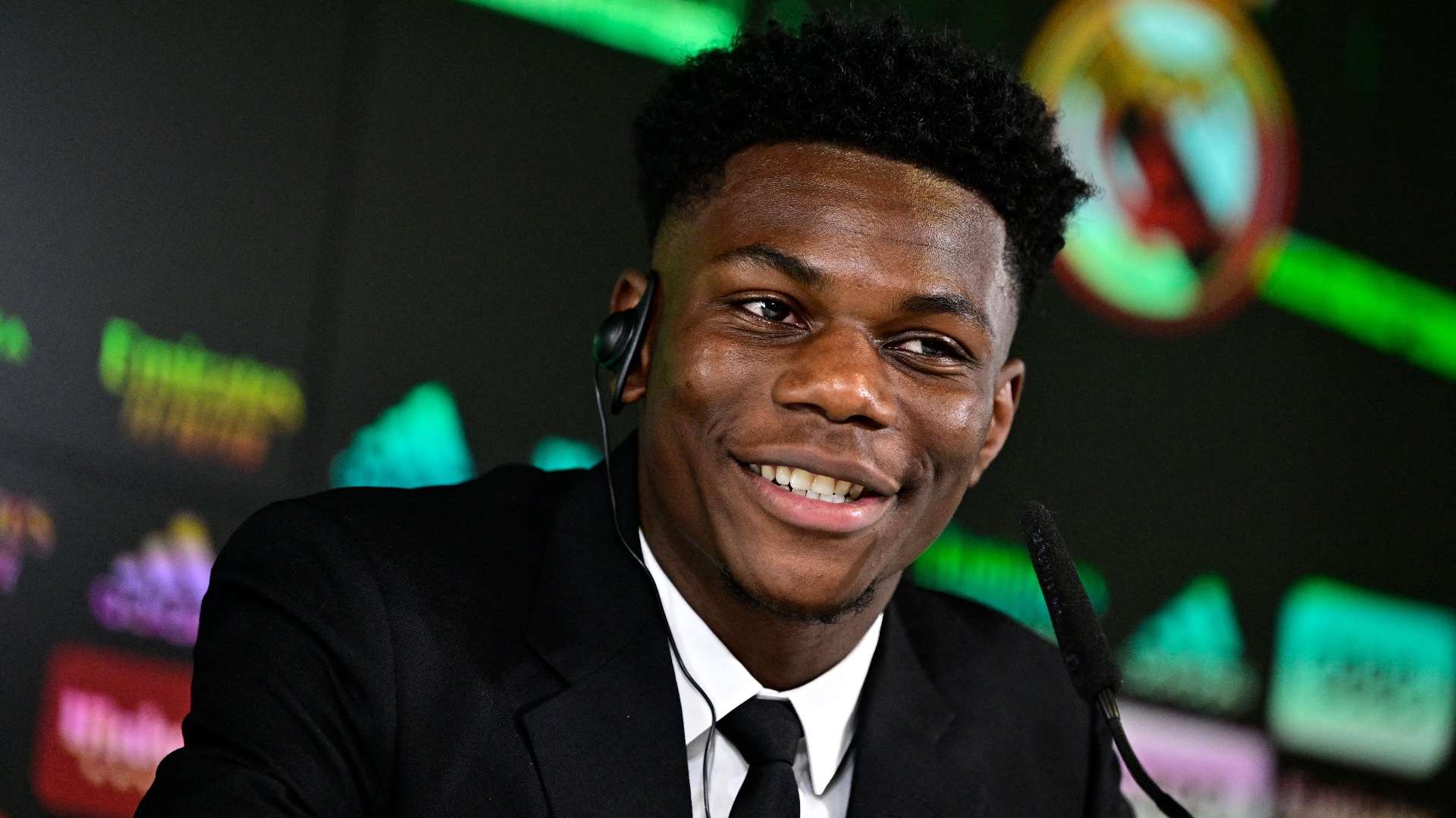 力的公众人 力的公众人