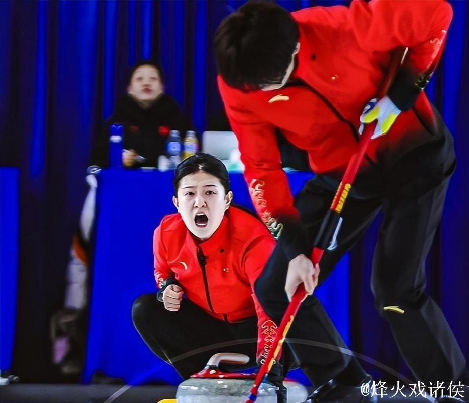 冬奥会冰壶落选赛:中国混双组合小组第二晋级 冬奥会冰壶落选赛:中国混双组合小组第二晋级